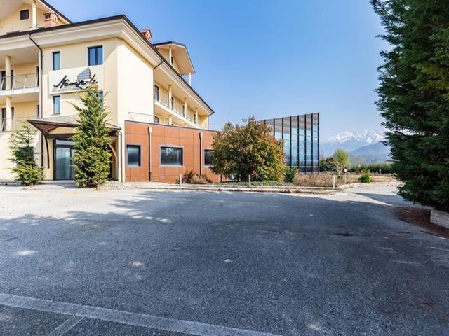 Alberghi in vendita