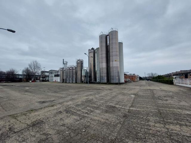 #2537304 Ampio complesso industriale con terreno edificabile in vendita - foto 22