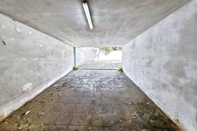 Garage in vendita