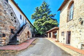 Agriturismi in vendita