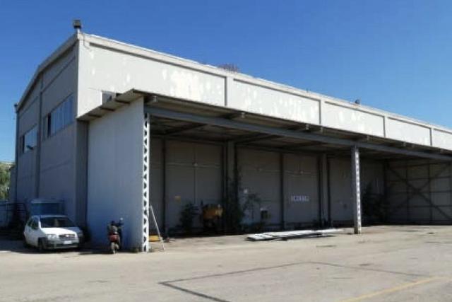 #2639836 Opificio con uffici e cortile privato (part 256) in vendita - foto 3