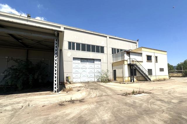 #2639836 Opificio con uffici e cortile privato (part 256) in vendita - foto 4