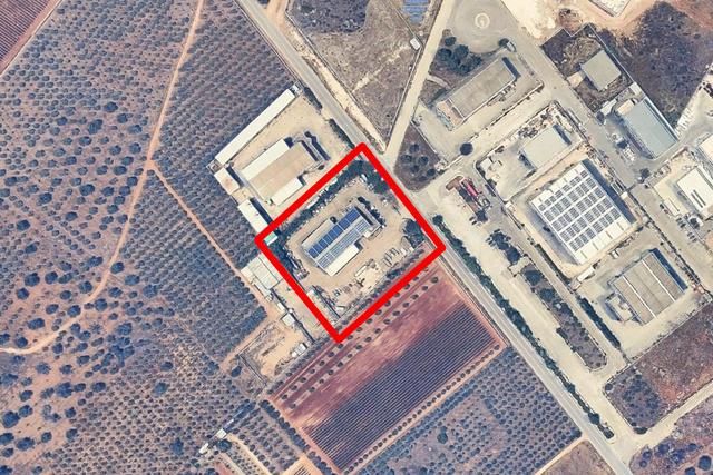 #2639836 Opificio con uffici e cortile privato (part 256) in vendita - foto 11