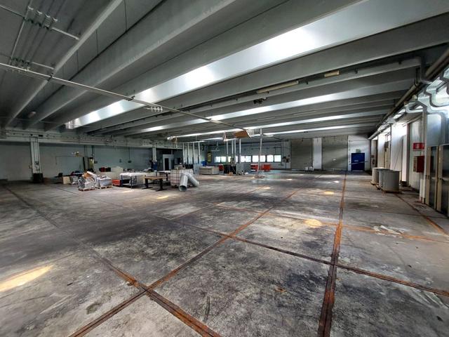 Stabilimenti produttivi in vendita