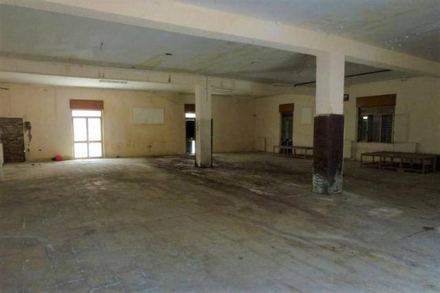 #14735 Capannone commerciale e corte privata in vendita - foto 6