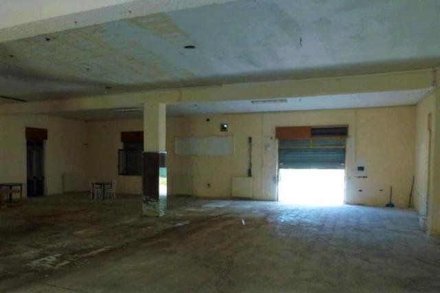 #14735 Capannone commerciale e corte privata in vendita - foto 7