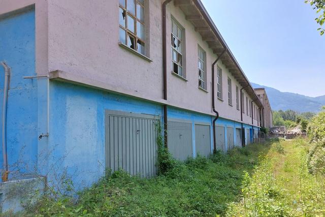 #21005 Opificio artigianale con piazzali scoperti in vendita - foto 2