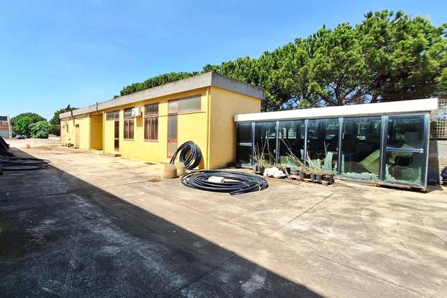 Stabilimenti produttivi in vendita