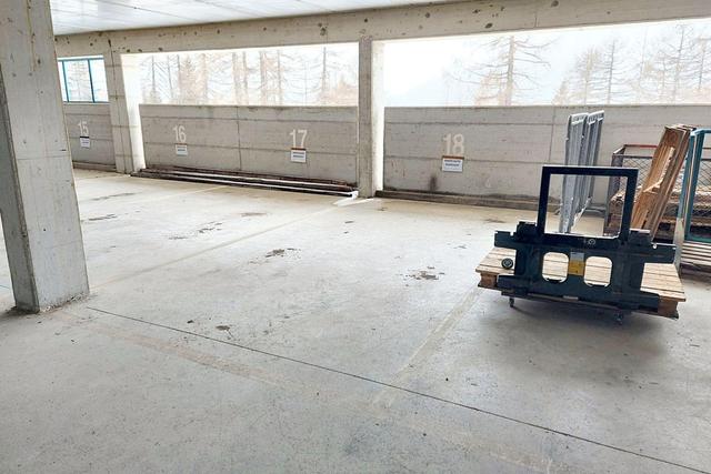 Posti auto in vendita