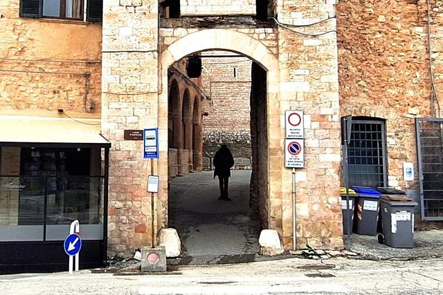 Magazzini in vendita