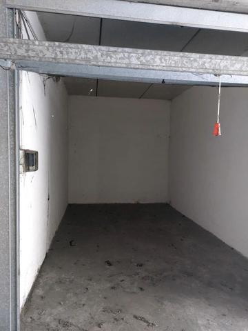 Garage in vendita