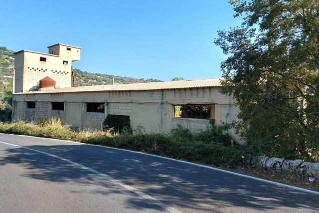 #22066 Ex stabilimento industriale con terreno in vendita - foto 1