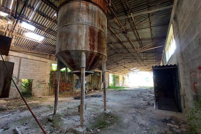 #22066 Ex stabilimento industriale con terreno in vendita - foto 10