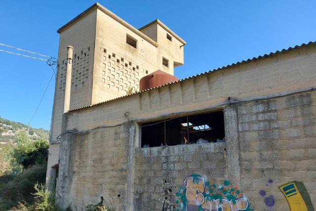 #22066 Ex stabilimento industriale con terreno in vendita - foto 14