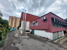 Uffici entro 500 mq in vendita