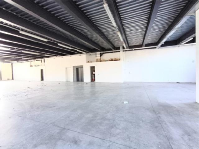 Stabilimenti produttivi in vendita