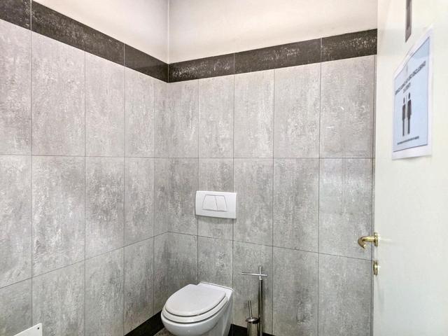 #2515047 Locale commerciale su due piani in vendita - foto 13