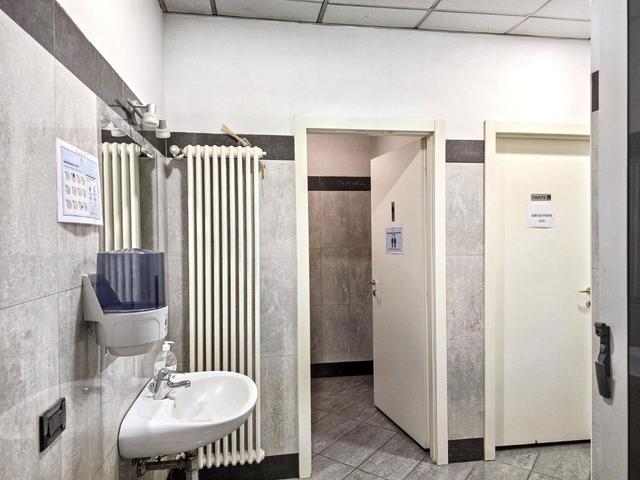 #2515047 Locale commerciale su due piani in vendita - foto 14