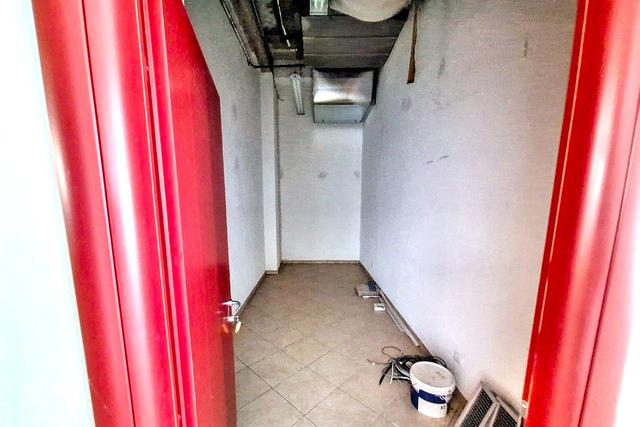 #2536097 Negozio (sub 24) in complesso commerciale in vendita - foto 11
