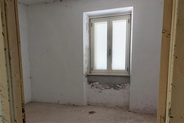 #20407 Complesso artigianale con cortile e pertinenze in vendita - foto 16