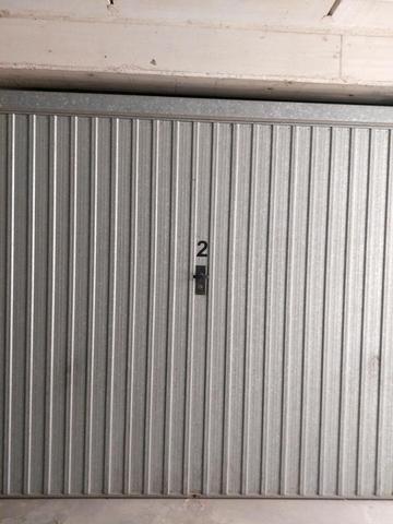 Garage in vendita