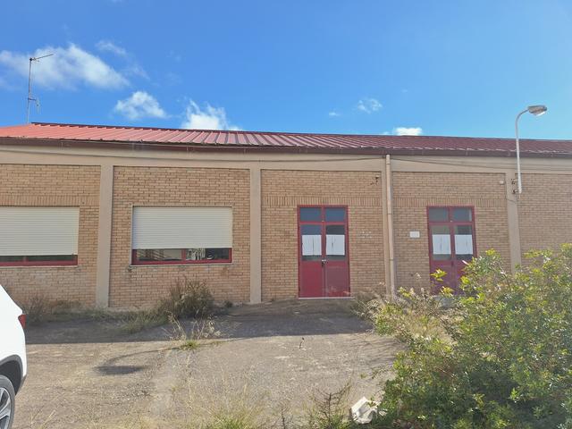 Grandi dimensioni in vendita