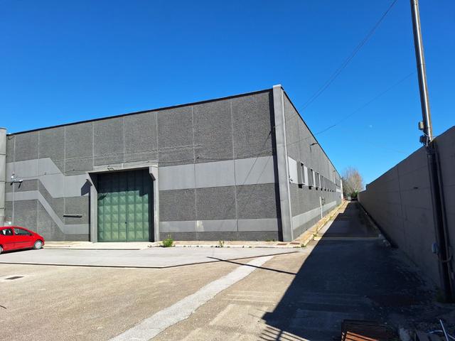 Stabilimenti produttivi in vendita