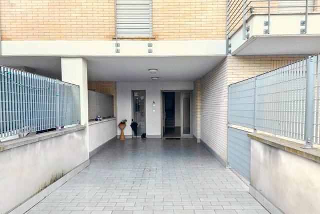 Posti auto in vendita