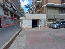 Negozi in vendita
