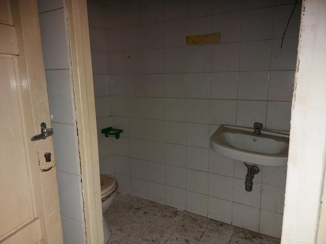 Negozi in vendita