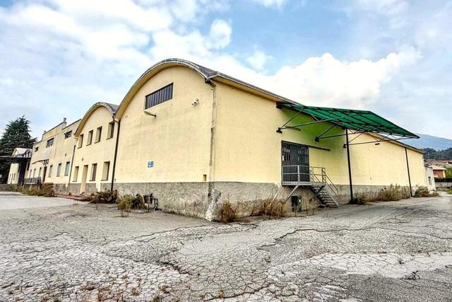 #2537245 Stabilimento enologico con beni strumentali in vendita - foto 1