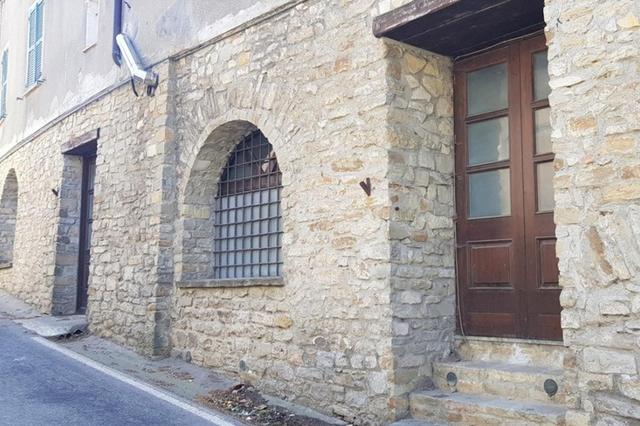 Negozi in vendita