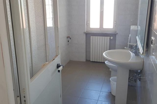 Negozi in vendita