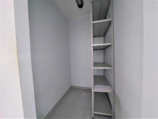 Studi privati in vendita