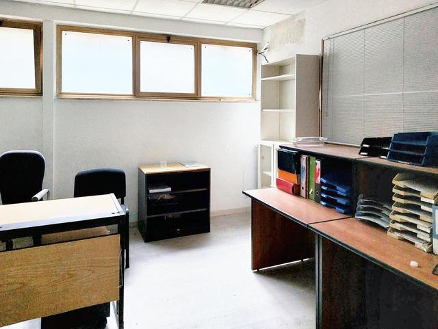 Studi privati in vendita