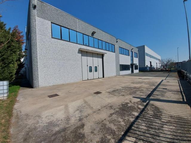 Stabilimenti produttivi in vendita
