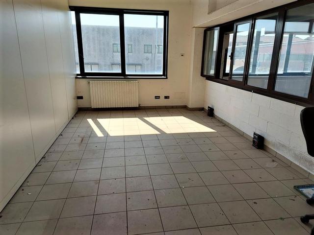 #14726 Capannone artigianale con area di pertinenza in vendita - foto 5