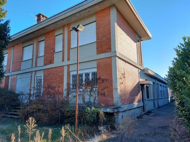 Stabilimenti produttivi in vendita