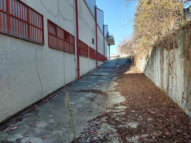 Stabilimenti produttivi in vendita