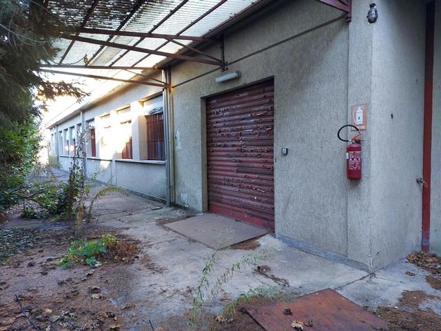 Stabilimenti produttivi in vendita