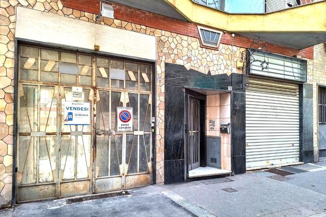 #2536045 Locale commerciale con annesso magazzino in vendita - foto 2