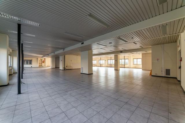 Edifici direzionali in vendita