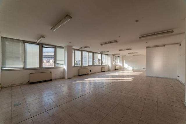 Edifici direzionali in vendita