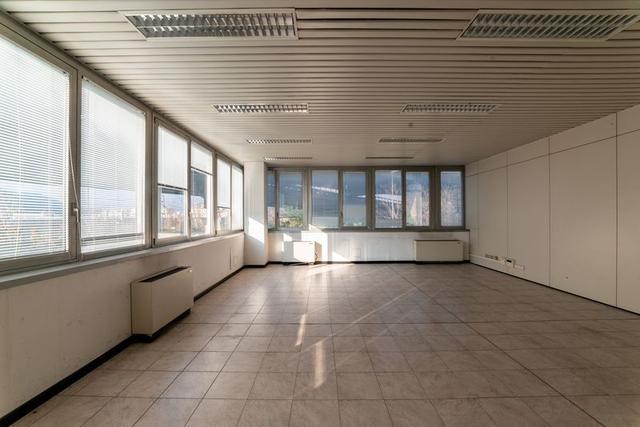 Edifici direzionali in vendita