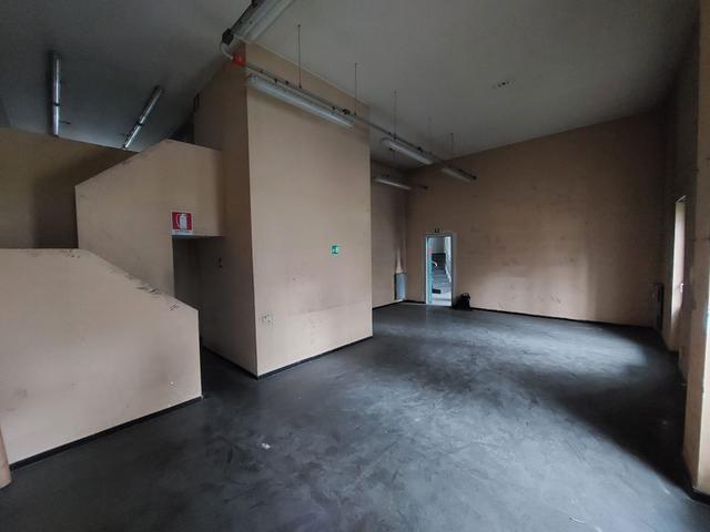 Grandi dimensioni in vendita