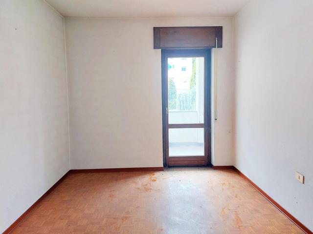 #21583 Ufficio al piano primo in vendita - foto 12