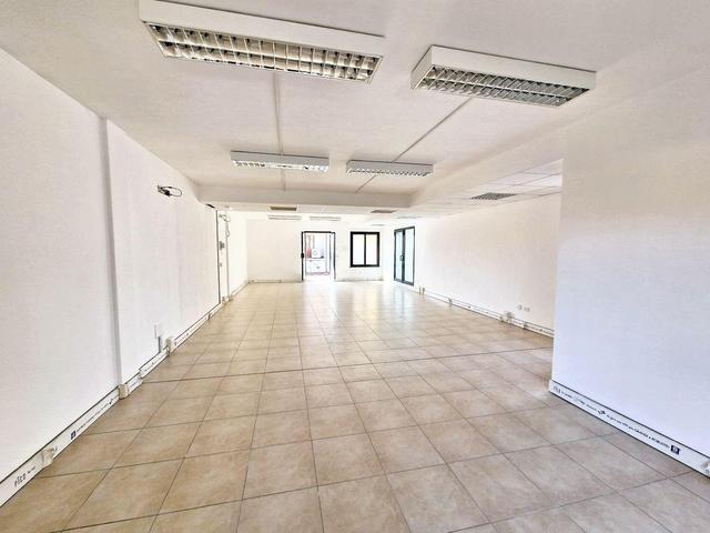 Studi privati in vendita