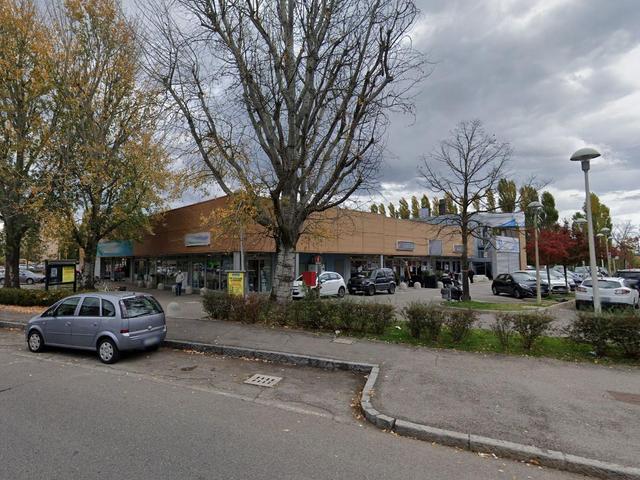 #24037 Porzione di capannone commerciale a reddito in vendita - foto 2