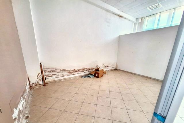 #2536098 Negozio (sub 25) in complesso commerciale in vendita - foto 7
