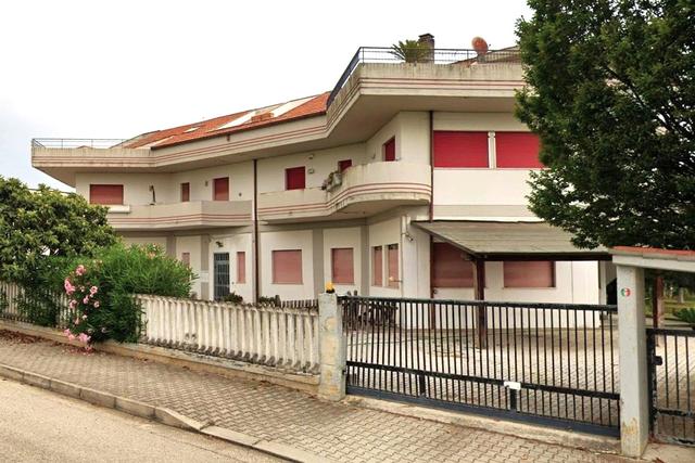 #2639921 Edificio artigianale con uffici e cortile esclusivo in vendita - foto 1